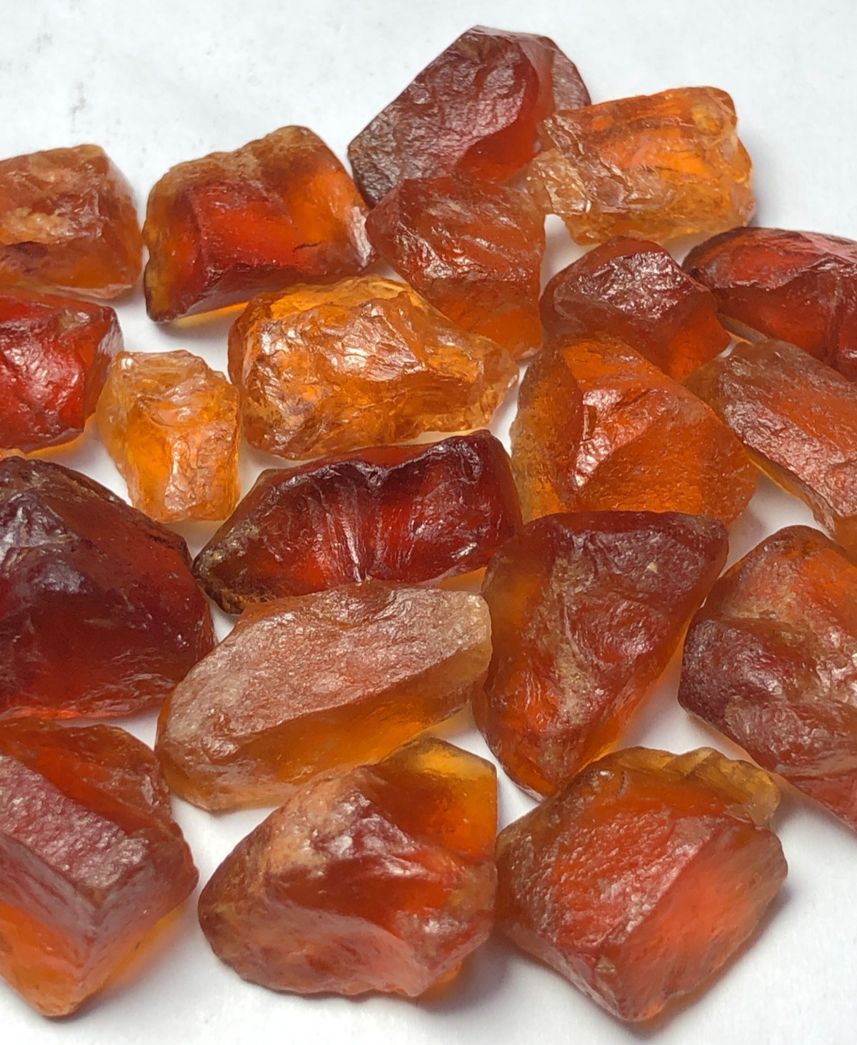 127carat Natural facet rough quality hessonite garnet from Africa loose gemstone