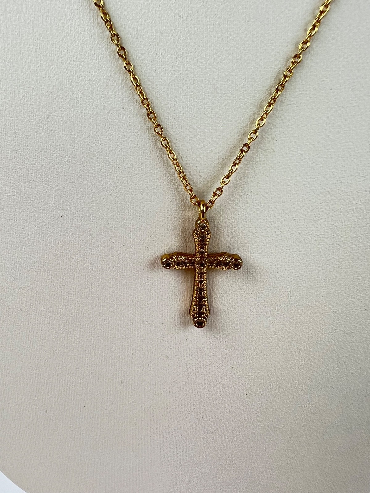 Fashion 3 Necklaces Lot Chains Gold Tone 3 Crosses 1 Bar Pendant Layering Set