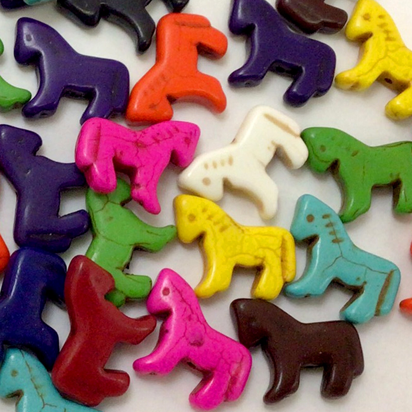 Howlite Zuni Horse Bead Magnesite Turquoise Loose Beads 24pcs Horse Pendant