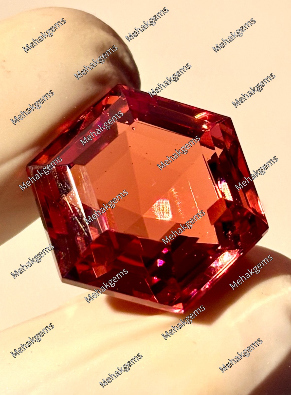 36 Ct Zultanite Gemstone, Color Changing Diaspore, Hexagon Cut, Jewelry Making