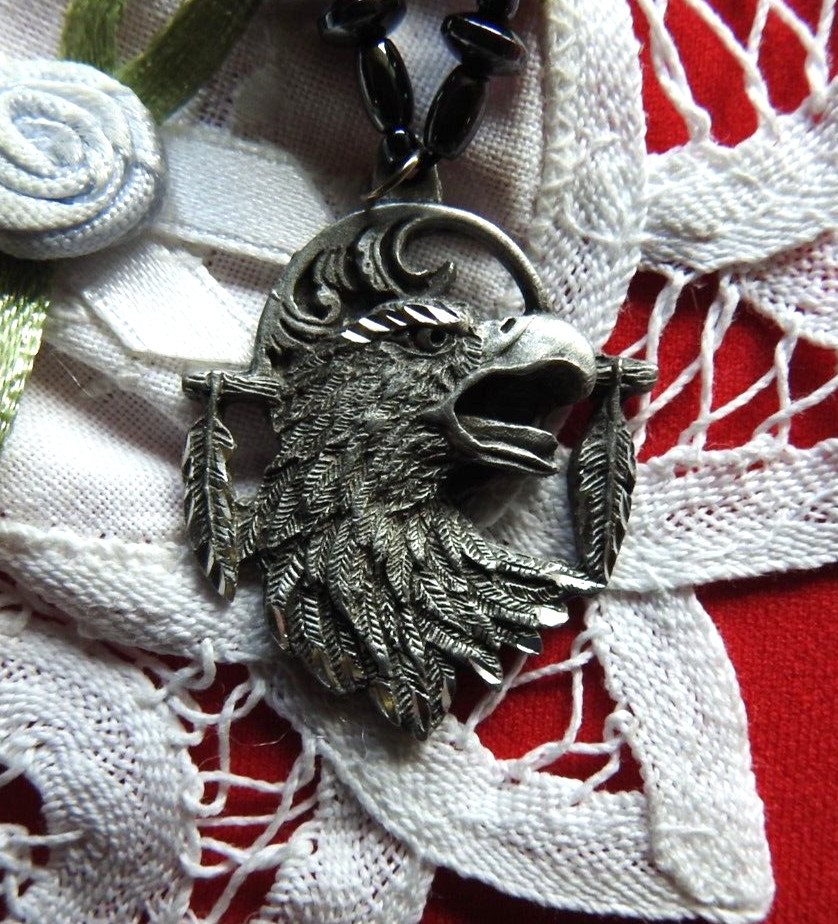 Hematite 21 1/2″ Necklace 1996 Sisk Siskiyou Pewter Eagle Pendant screw clasp