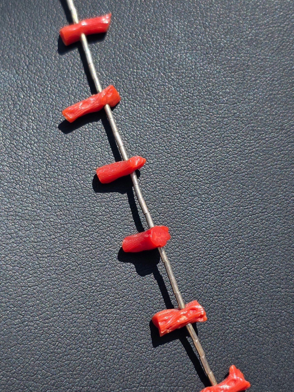 VTG Native American / Southwest Liquid Sterling Silver Red Branch Coral Necklace