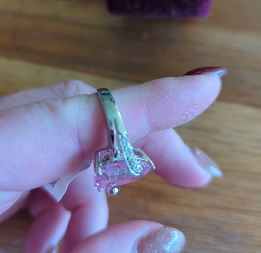 Premier Design Paradise Pink Ice Ring Size 8