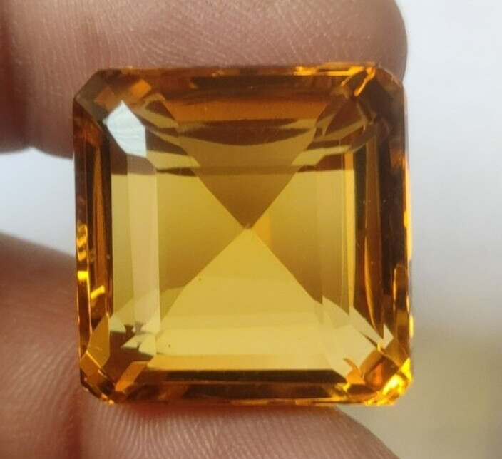 86.50 Ct. Large Yellow Citrine Square Cut AAA+ Loose Gemstone for Ring & Pendant