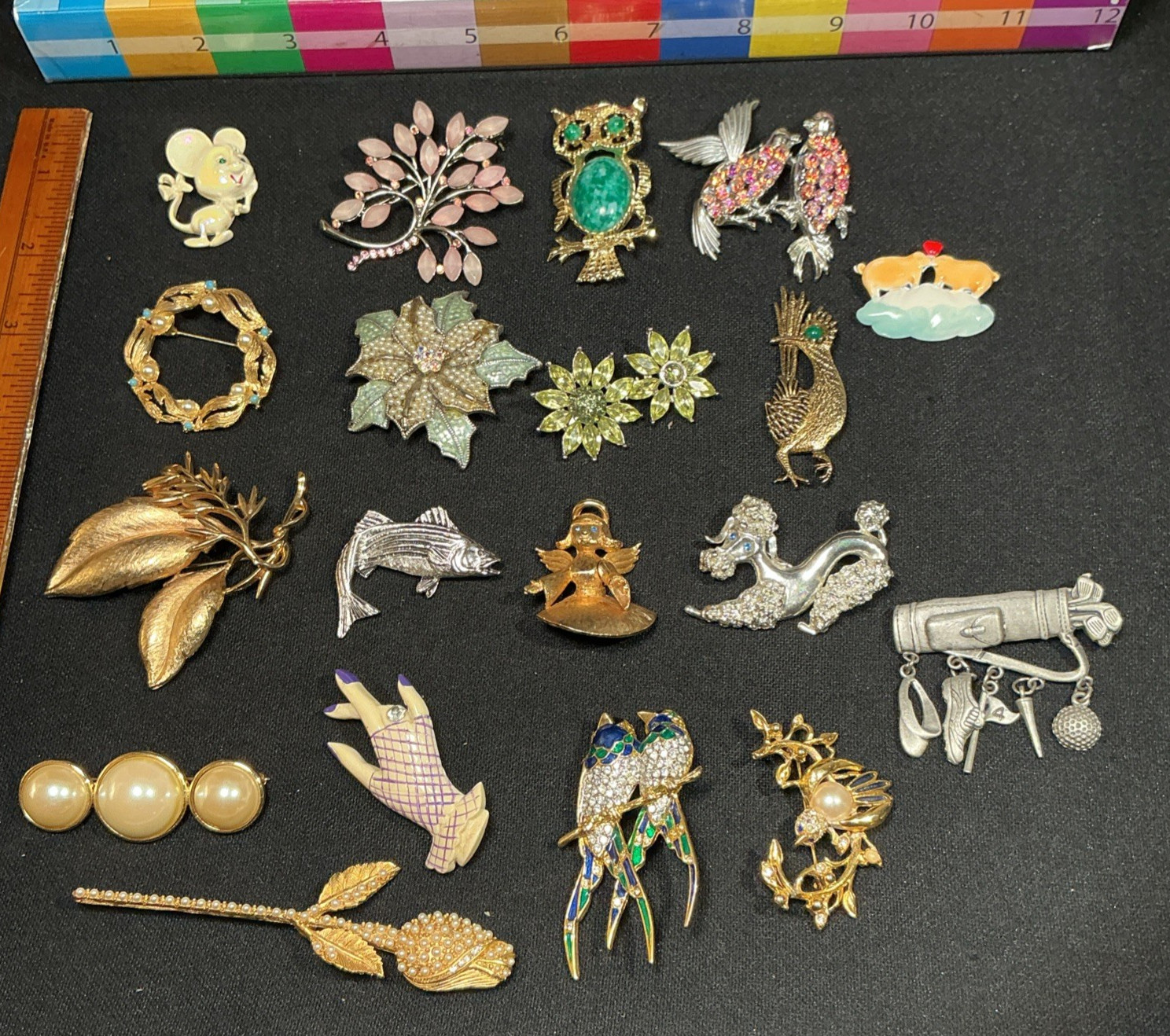 Vintage Lot of Pins Brooches Brooch 19 pcs JJ Gerry’s More Some Owl Birds