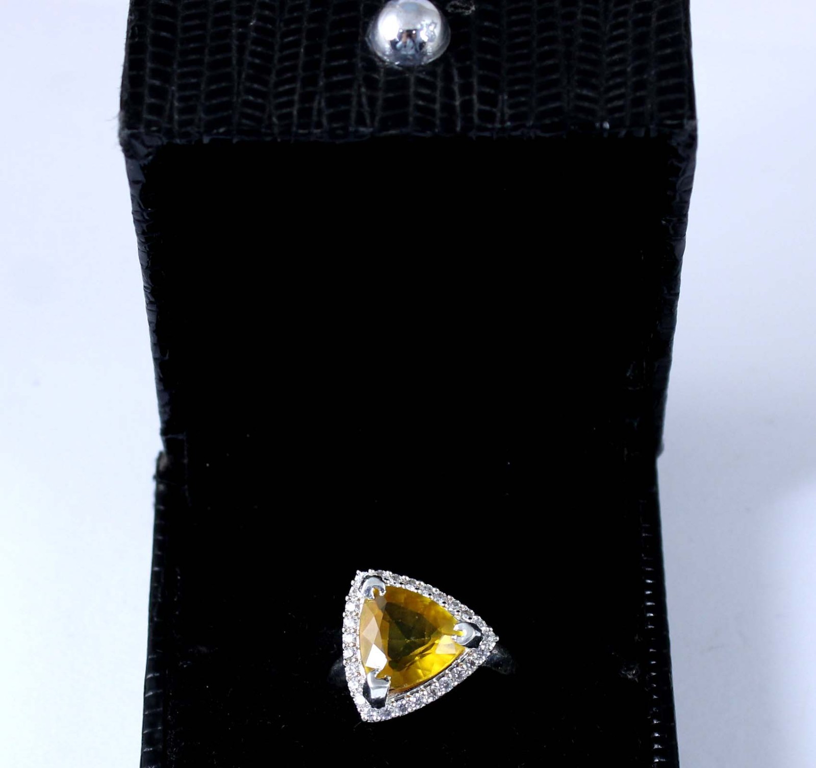 Yellow Sapphire 9.05 Ct/11 mm Natural Trillion Gemstone Certified Ring See Video