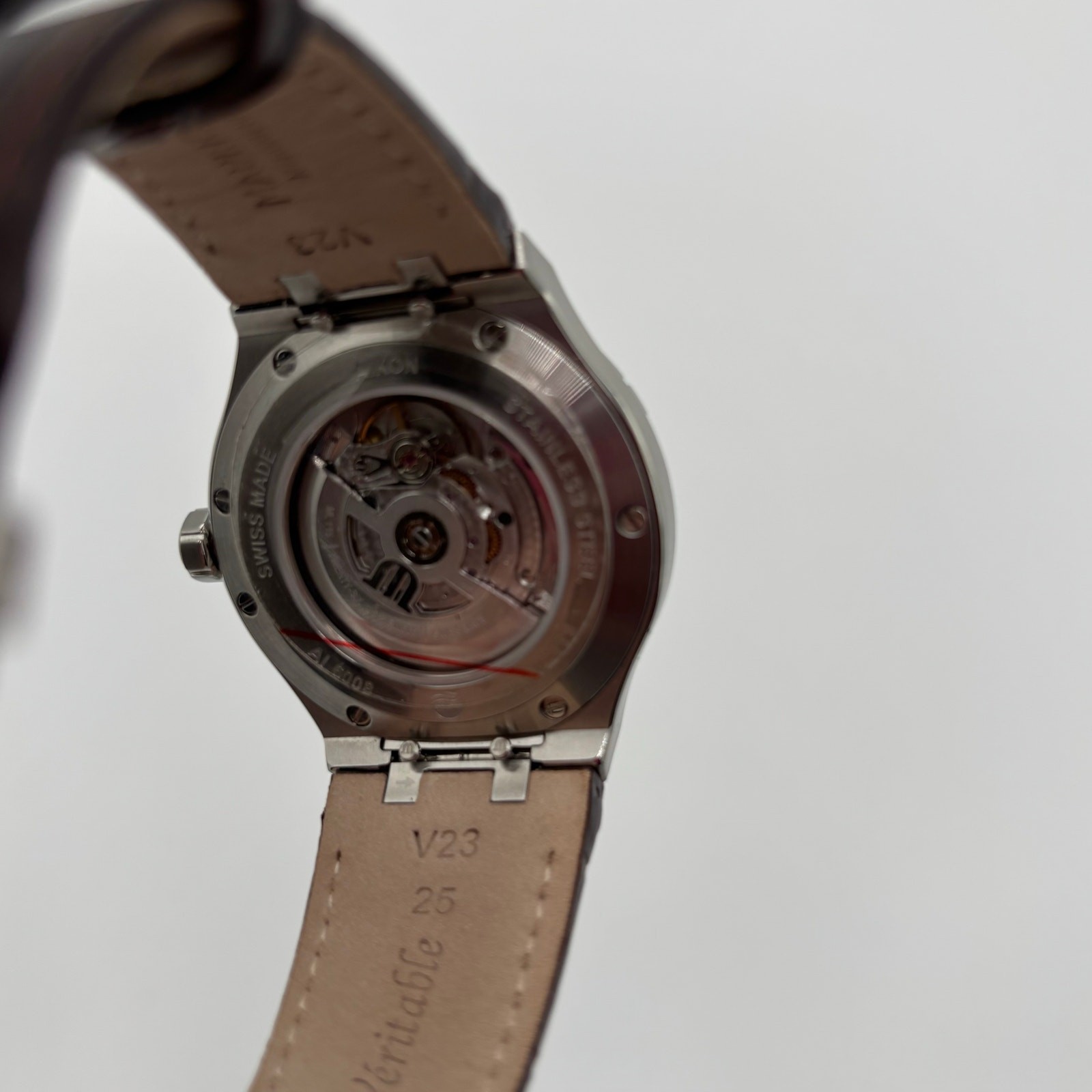 Maurice Lacroix Aikon Automatic Gents 42mm AI6008-SS001-331-1 AI6008-SS002-331-2