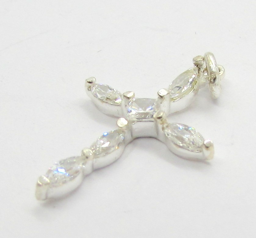 925 STERLING SILVER CUBIC ZIRCONIA CROSS PENDANT OR CHARM 22X14MM ~ 0.5G