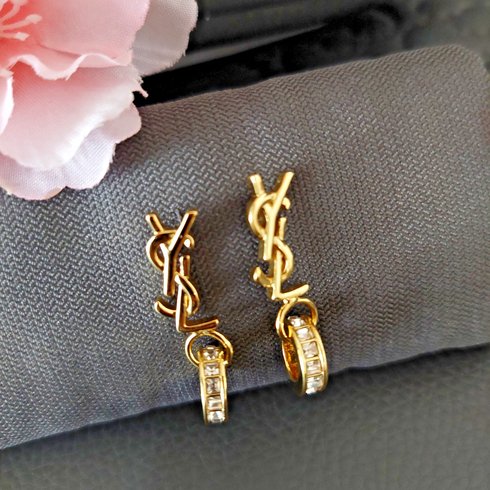 Auth. YVES SAINT LAURENT YSL LOGO Stud CRYSTAL Ring Drop EARRINGS Gold Tone
