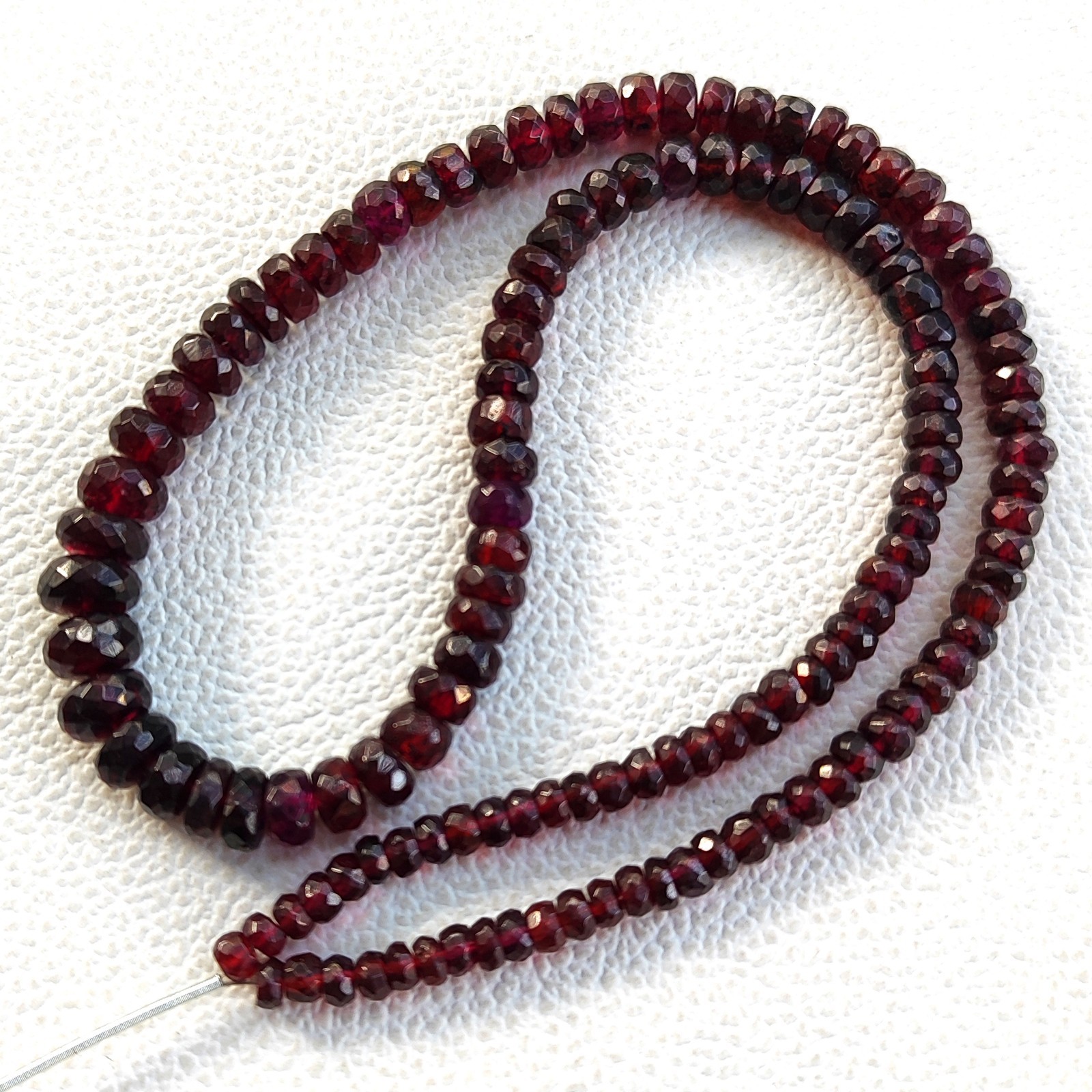 Natural India Garnet 4-8mm Faceted Rondelle Beads 16″ Strand Gemstone Jewelry