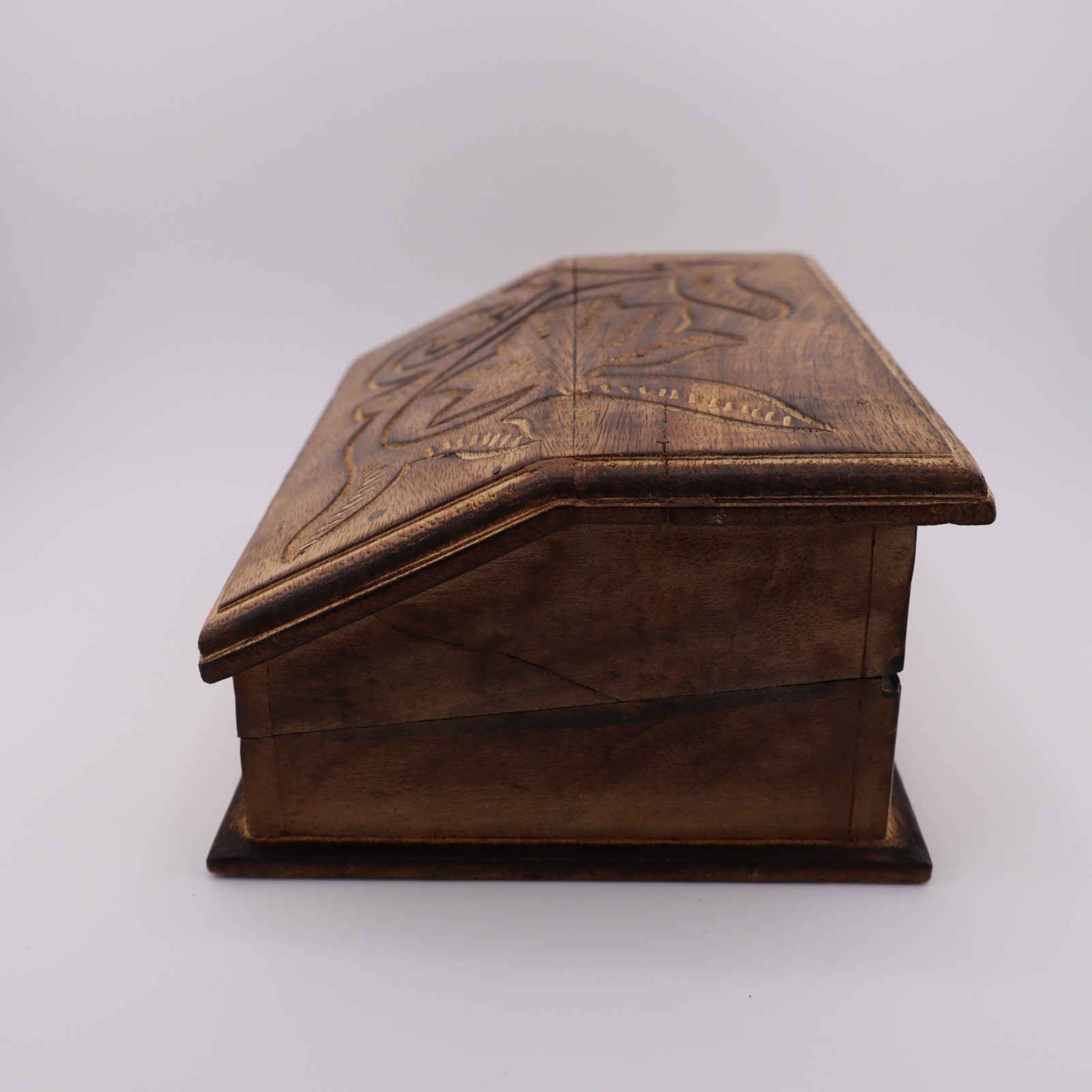 Floral Pattern Carving Wooden Jewelry / Keepsake / Trinket Box – 7x5x3″