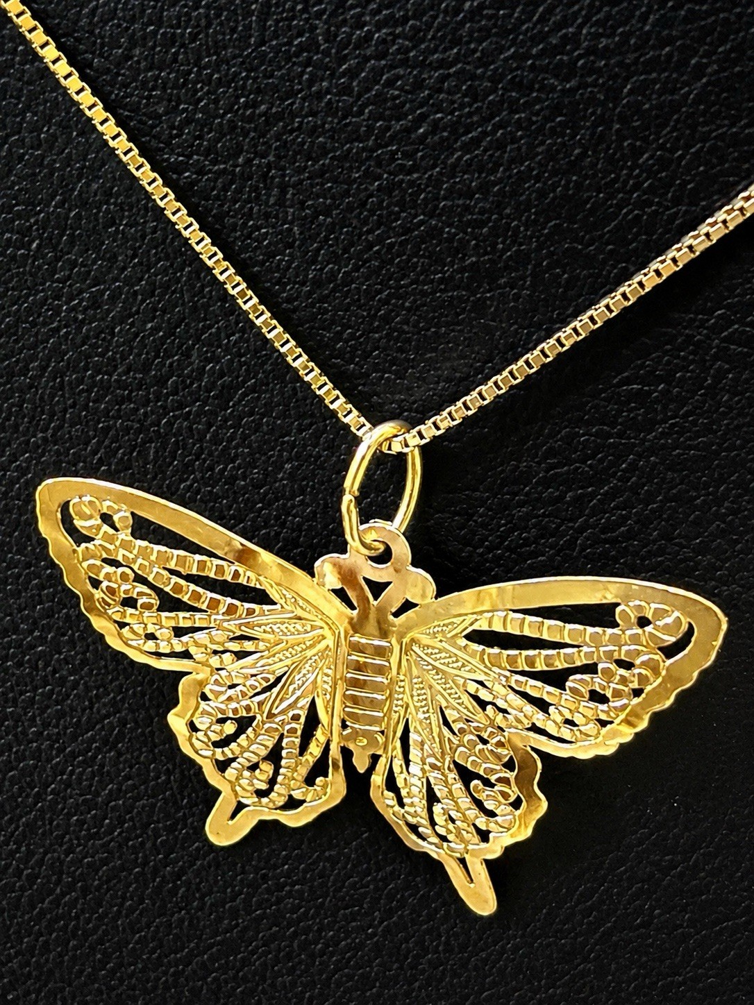 Vintage 14k Yellow Gold Open-Wing Butterfly Pendant & 18” 14kY Chain