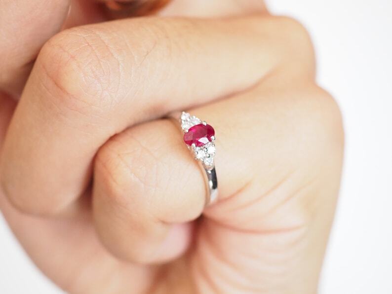 10K Solid White Gold Natural Ruby and Diamonds Solitaire Women Promise Ring