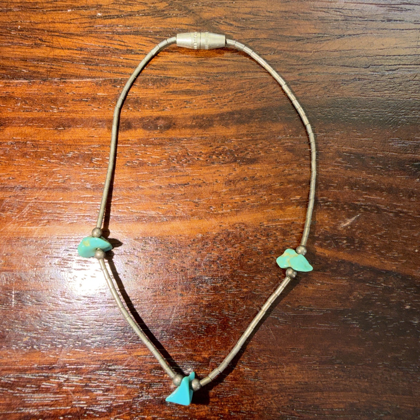 VINTAGE LIQUID SILVER BRACELET WITH 3 TURQUOISE NUGGET