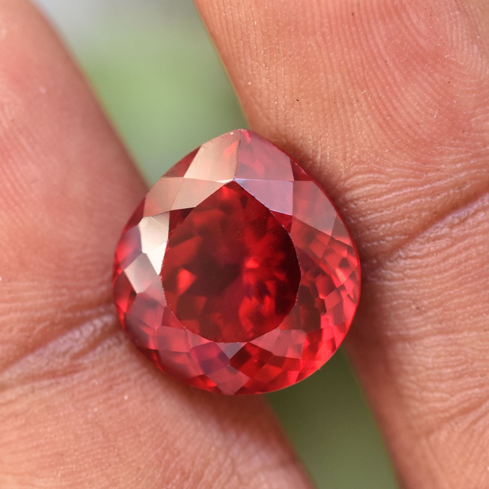 FLAWLESS Pear Cut 13 Ct CERTIFIED Natural Red Ruby Loose Gemstone For Wedding