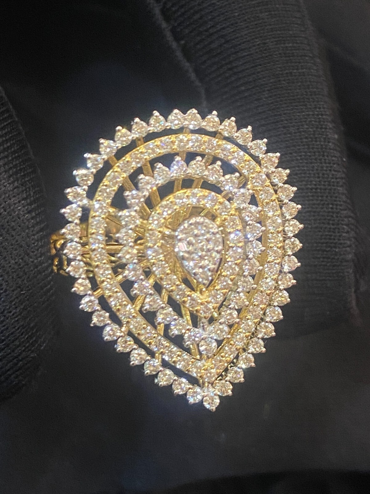 Stunning 1.90 Cts Round Brilliant Diamonds 4-Row Halo Wedding Ring In 14K Gold