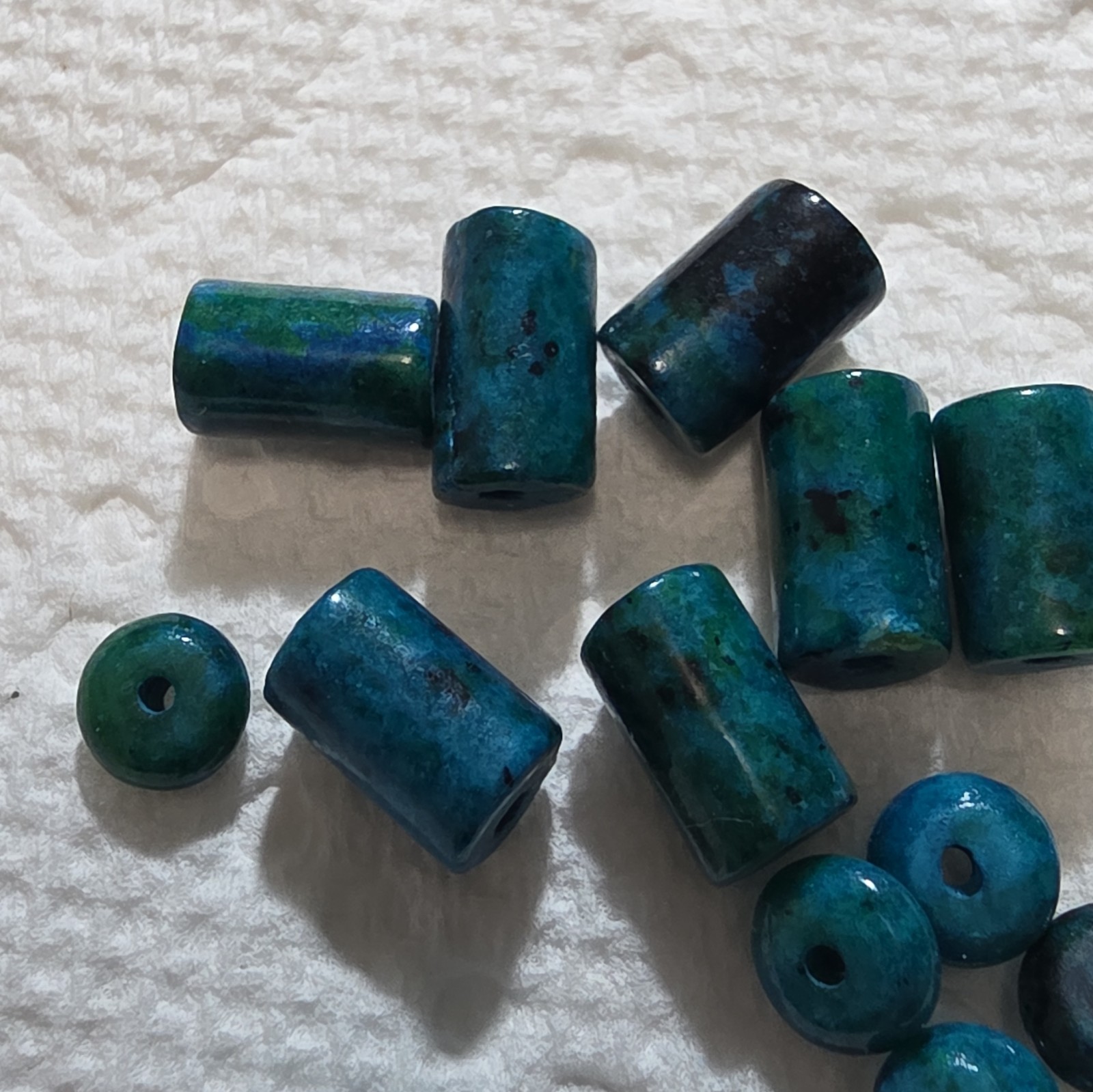 Smooth Stone Tube Rondelle Beads Lot Center-Drilled Blue Green 16 Diferentes