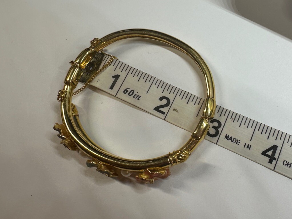 Vintage Joan Rivers Flower Bangle Bracelet Pearl Gold Tone With Safety Chain