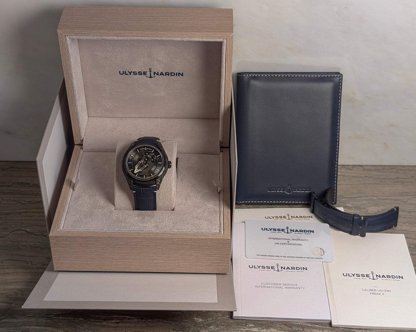 Ulysse Nardin Freak Full Set X Carbonium 2303-270/CARB 43mm 2 Straps