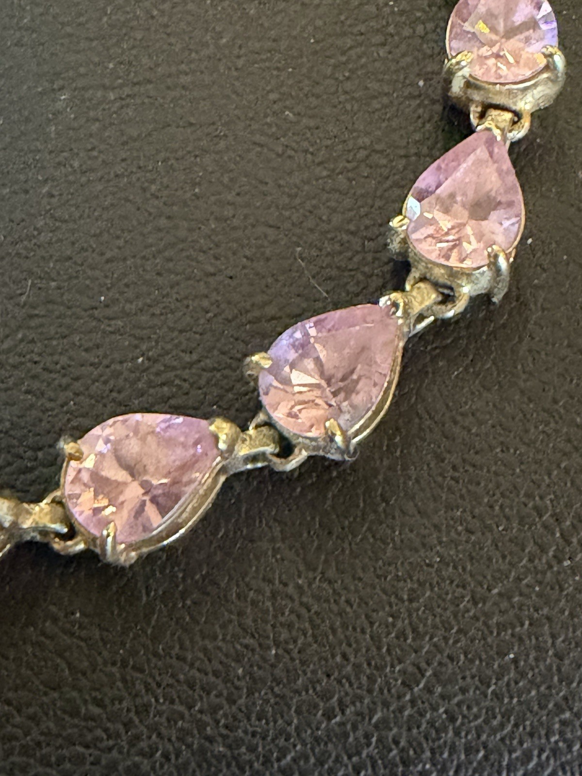 10K Yellow Gold w/19 Pear Cut Pink Stones Tennis Bracelet 7 Inches 12.4 Grams
