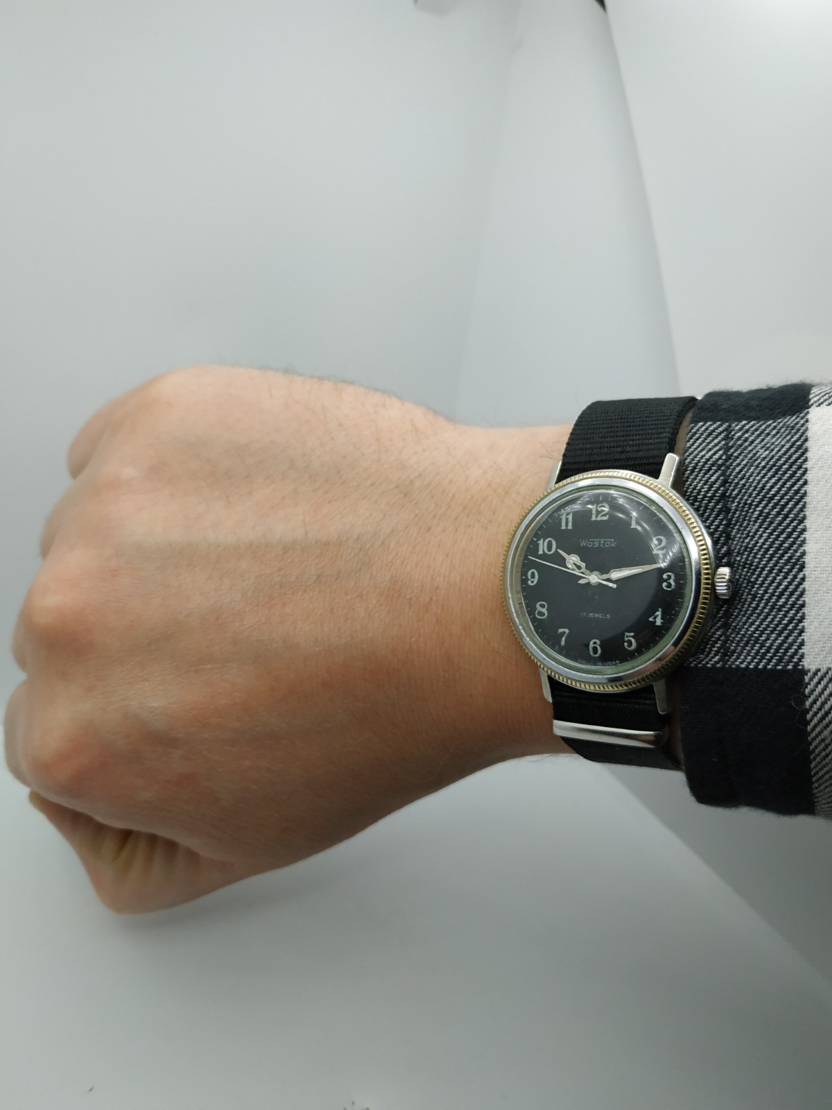 Men’s Classic Retro Watch Wostok Vostok Vintage Made in USSR Mechanical Soviet