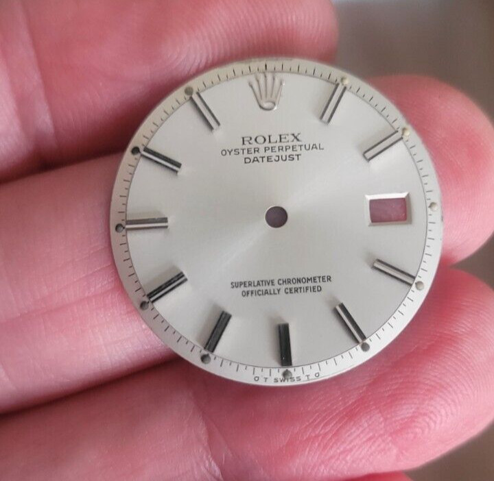 Rolex 100% genuine Silver Sigma non quick set 1601 dial with large hour markers