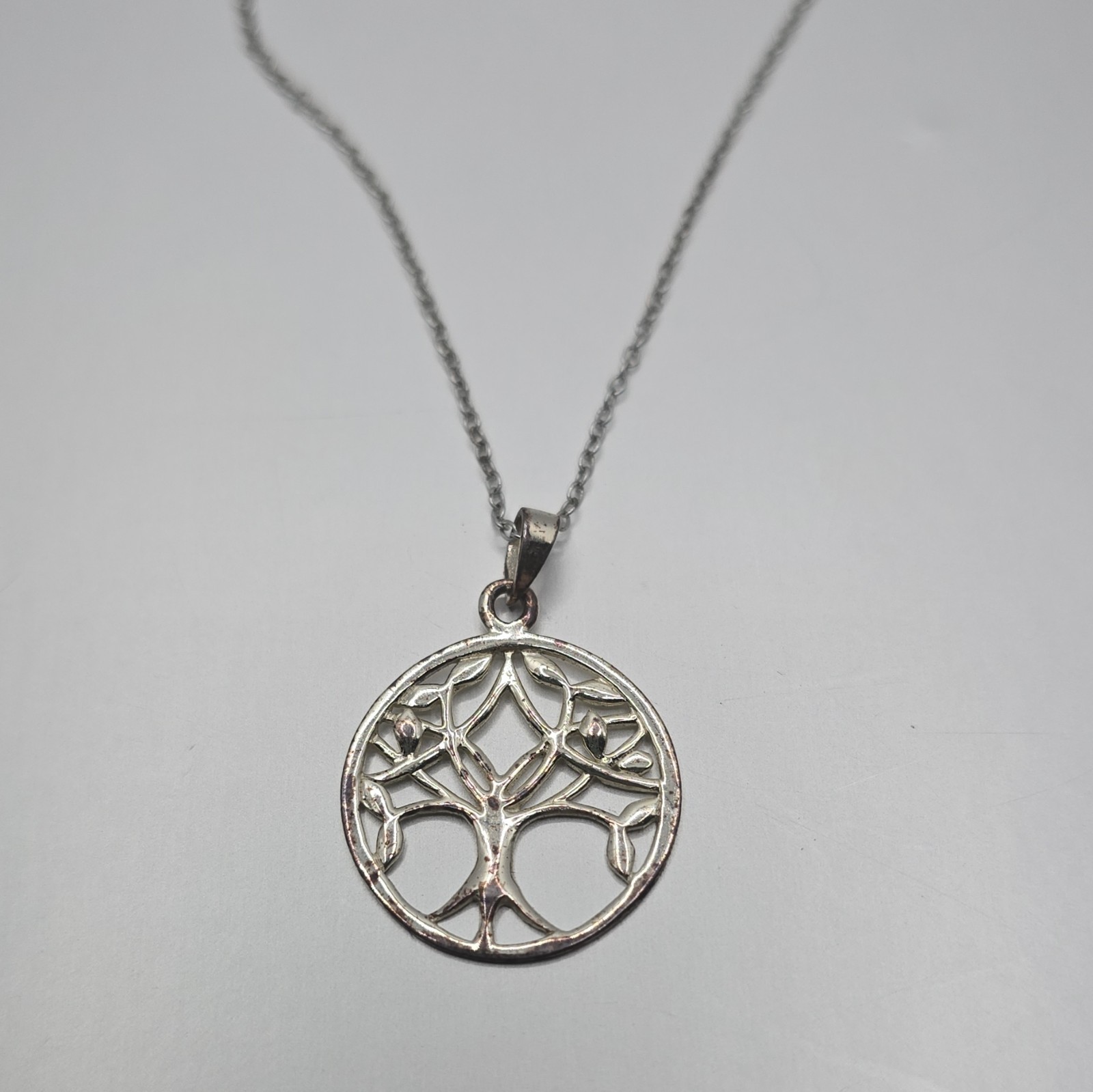 Sterling Silver 925 Round Tree of Life Pendant Necklace w/ 925 Cable Chain