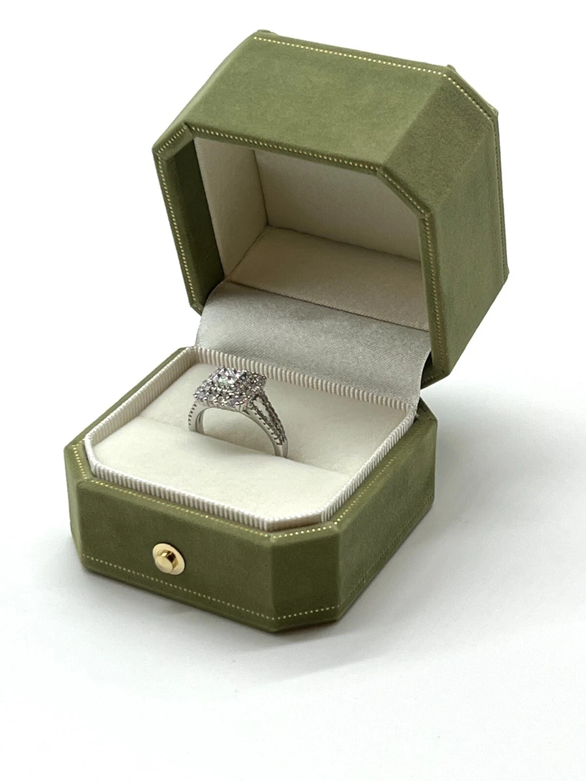 Vintage Design Engagement Jewelry Storage Box Wedding Ring Box For Light Green