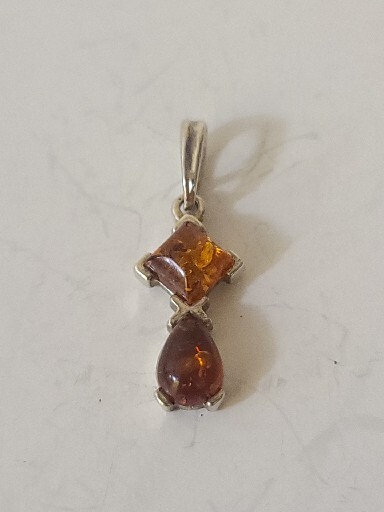 Sterling 925 Silver Honey Baltic Tear Drop & Square Forms Of Ambers Pendant