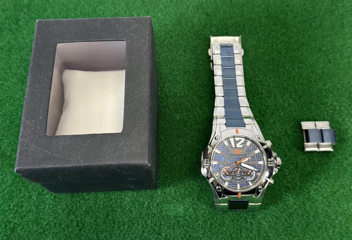 32 Degrees Men’s Watch 0743 45mm Brand New Battery