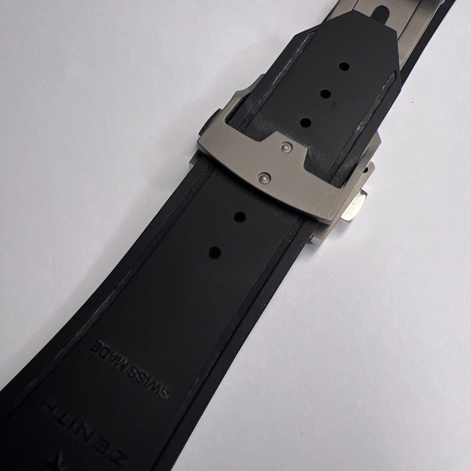 Zenith Black Rubber Strap & Deployant Clasp For Defy El Primero 21 95.9000.9004