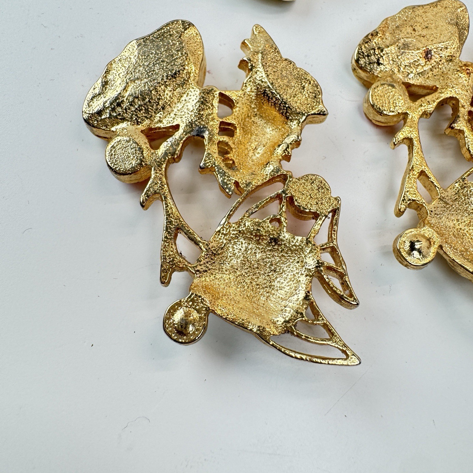 Lot Of 6 VTG Gold Tone Rhinestone Fish Shell Findings Brooch Jewelry Making