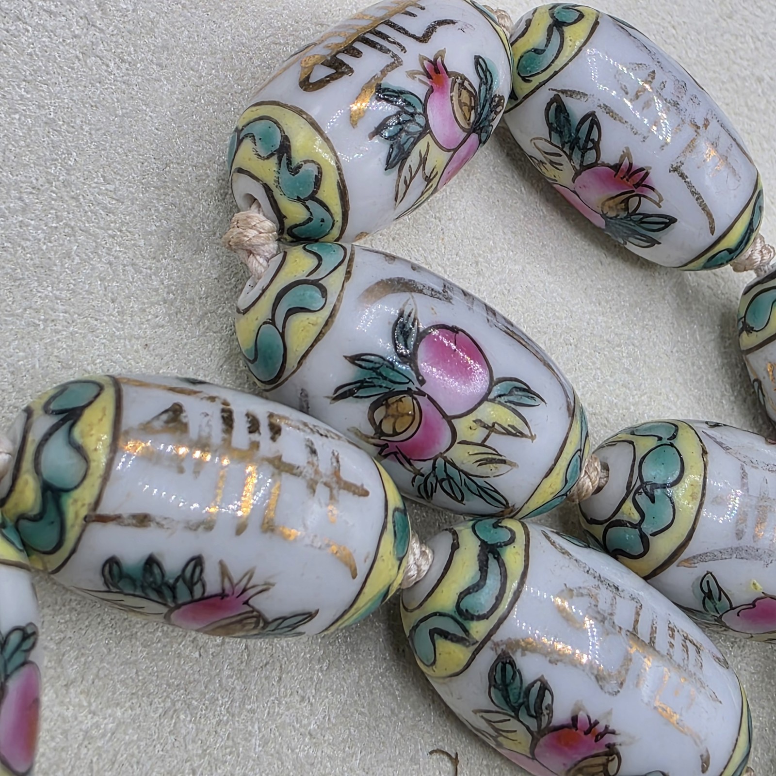 Vintage Chinese Export Hand Painted Porcelain Beads White With Flowers 24″