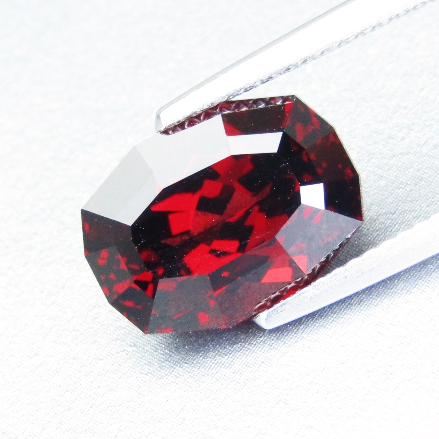 7.77Cts Magnificent Cushion Custom Cut Natural Almandine Garnet Loose Gemstone