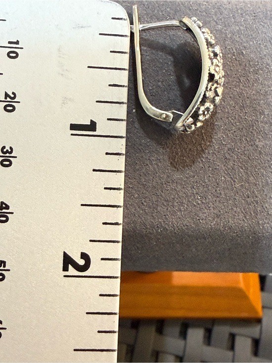 Sterling Silver Floral Hoop Earrings 925 Oxidized Flower Leverback Vintage 3MB
