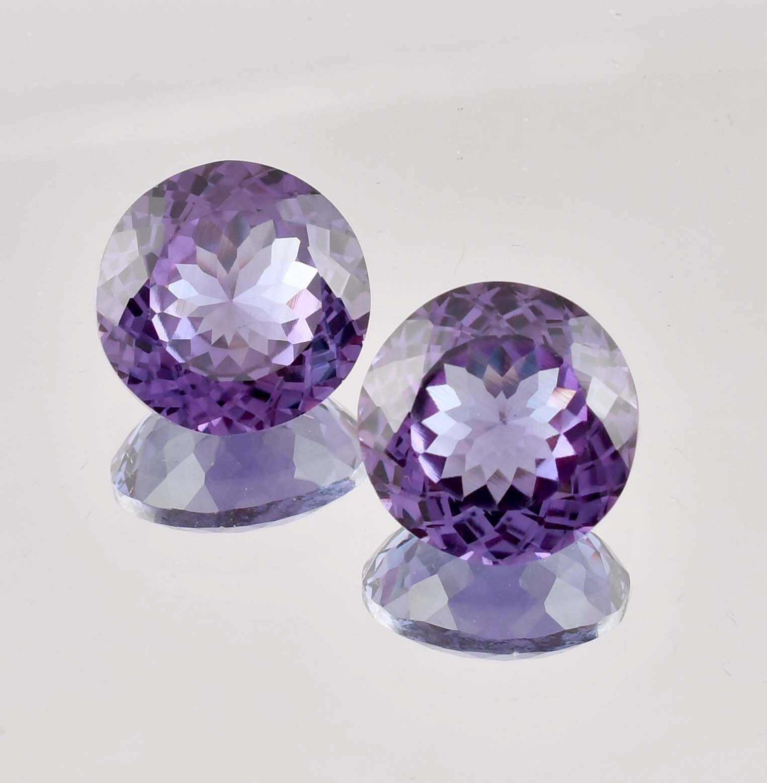 1 Pair 15 x 15 MM Flawless Natural Color Change Alexandrite Gems GIT Certified