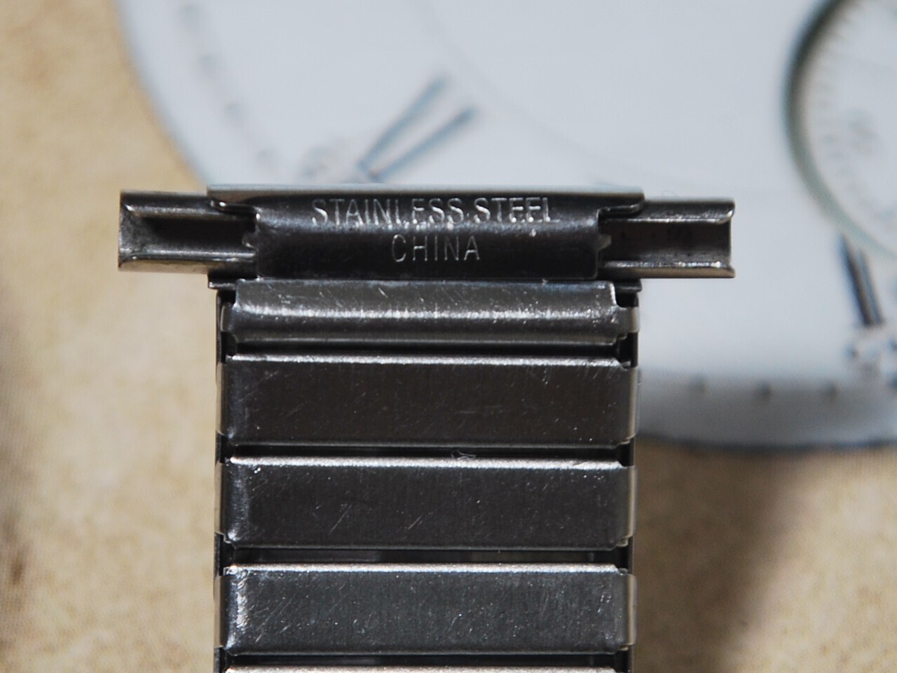 Nice 16MM to 22MM Stainless Steel Men’s Expansion Watch Band –CHA020223