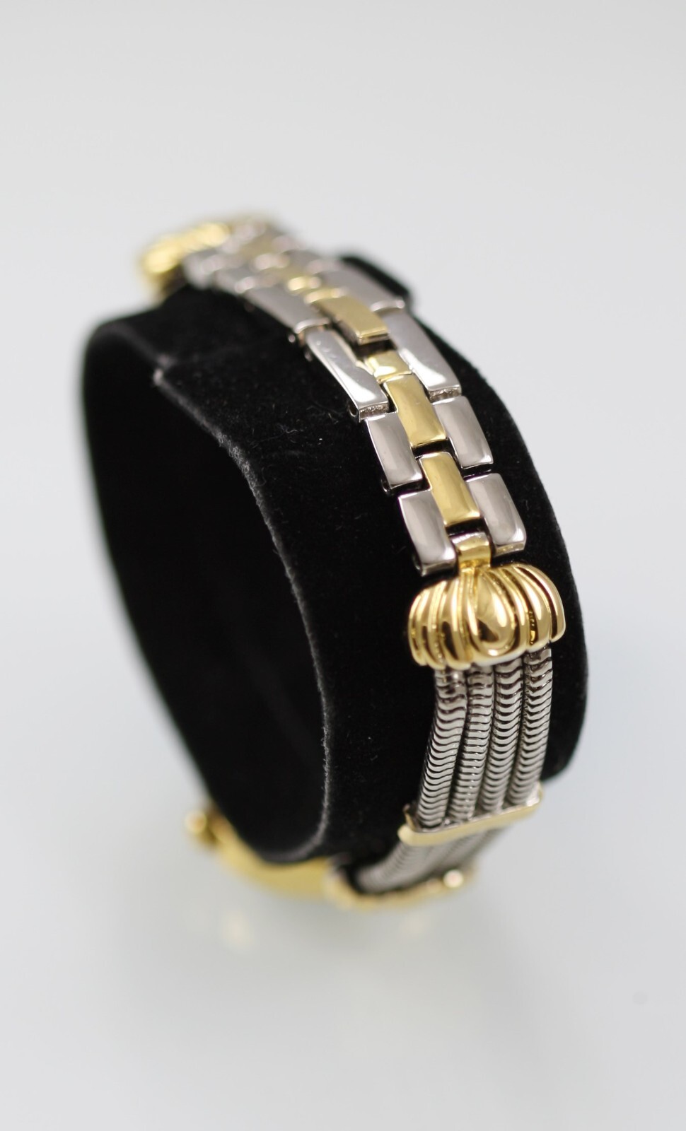 LA Express Women Watch Gold Silver Stainless Steel WR Black White Battery Quartz