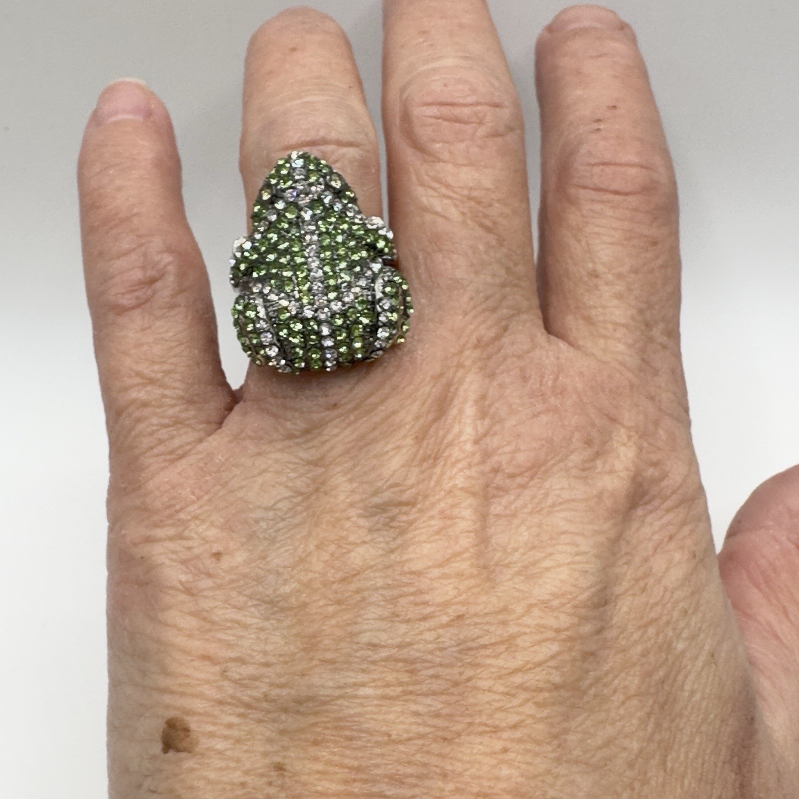 Joan Boyce “Frog” Ring Green Crystal Silvertone Pave Size 6 Statement Party