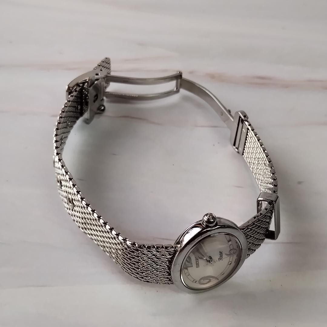 [New Battery] Seiko Ruse Women’s Quartz Oval Watch, Working Condition