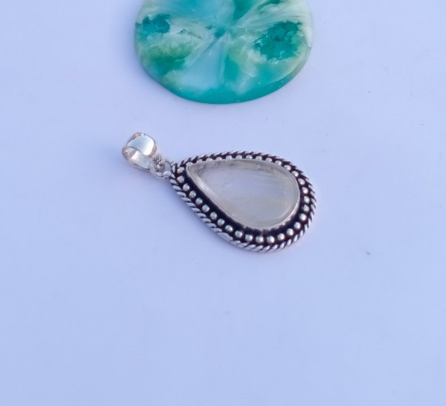 Beautiful Golden Rotile Gemstone 925 Sterling silver Handmade Jewelry For Women