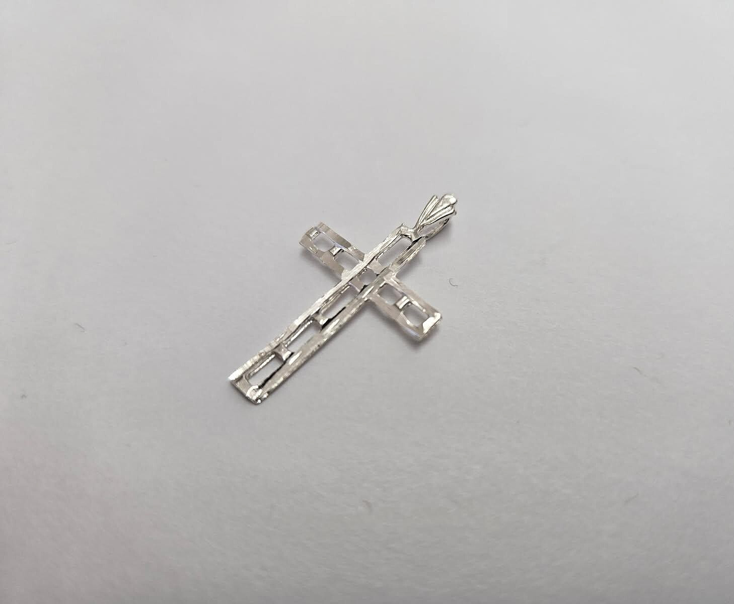 925 Sterling Silver Plain Rectangular Hole Cross Pendant 1 Inch Tall (25mm)