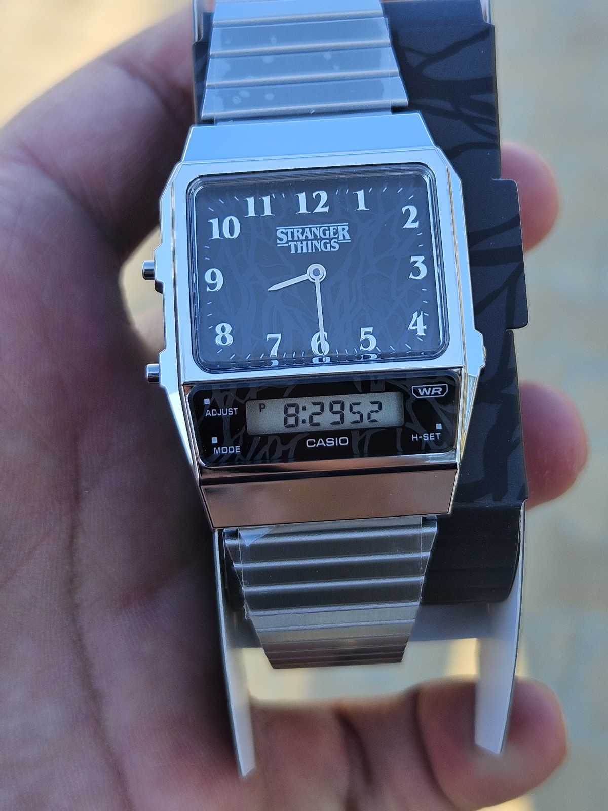 Casio AQ-800EST-1ADR Stranger Things Limited Edition Digital Analog Watch New
