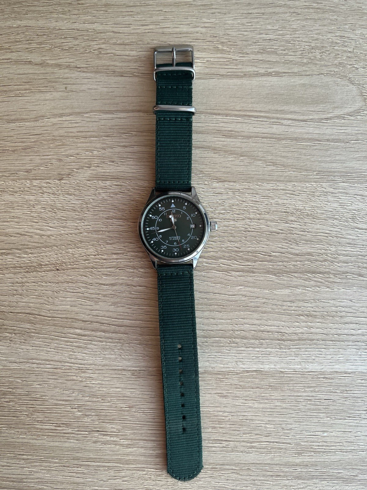 Seiko 5 SNK809K2 Field Watch With Army Green NATO Wrist Strap