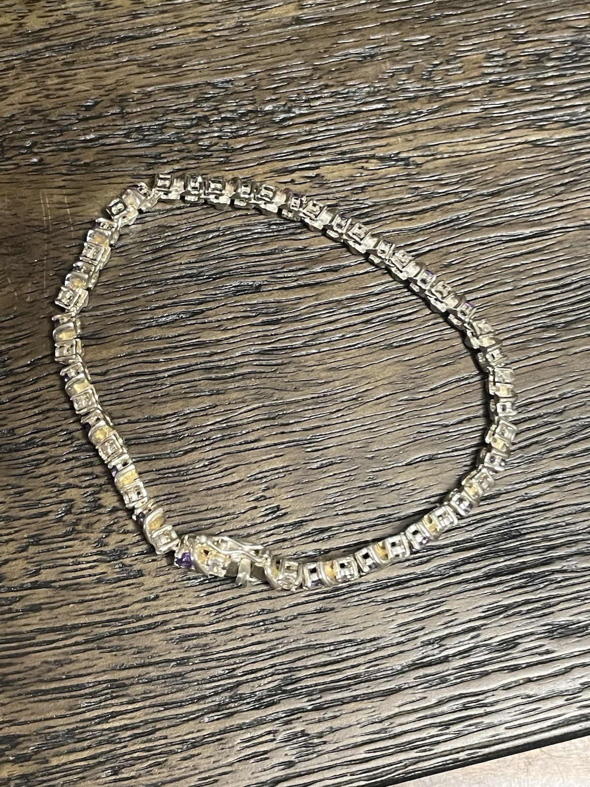 Vtg Sterling Silver Amethyst Crystal ￼Tennis Bracelet 7.5″. Box Clasp 13.7g
