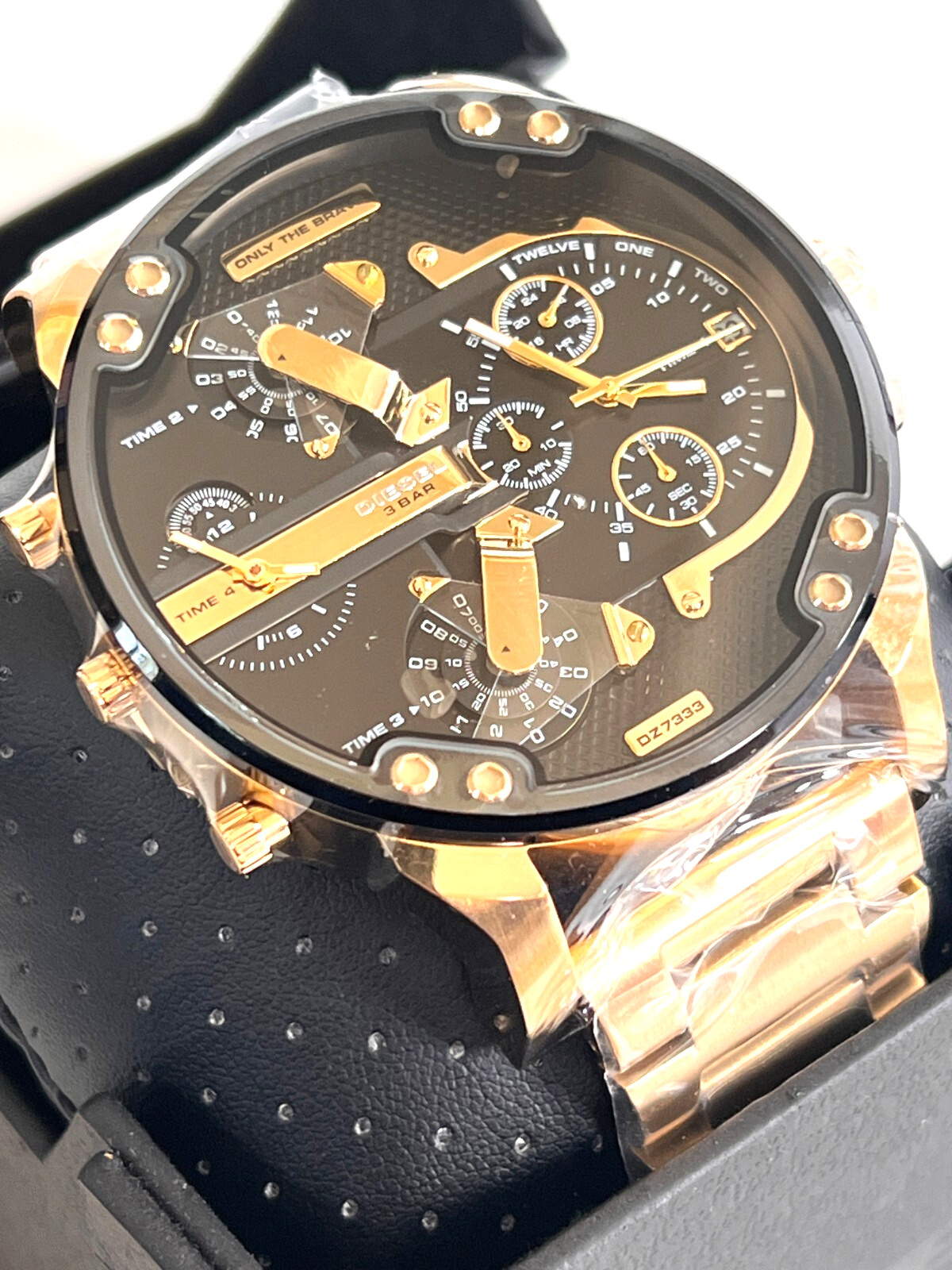 DIESEL DZ7333 Mr. Daddy 2.0 Mens Chronograph Watch Black/Gold BN Gift Box $425