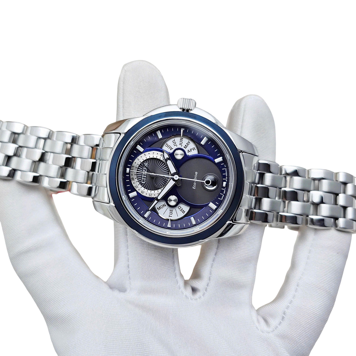 Citizen BU0088-51H Calendrier Blue Sapphire Dial Day Date Month Men’s Watch
