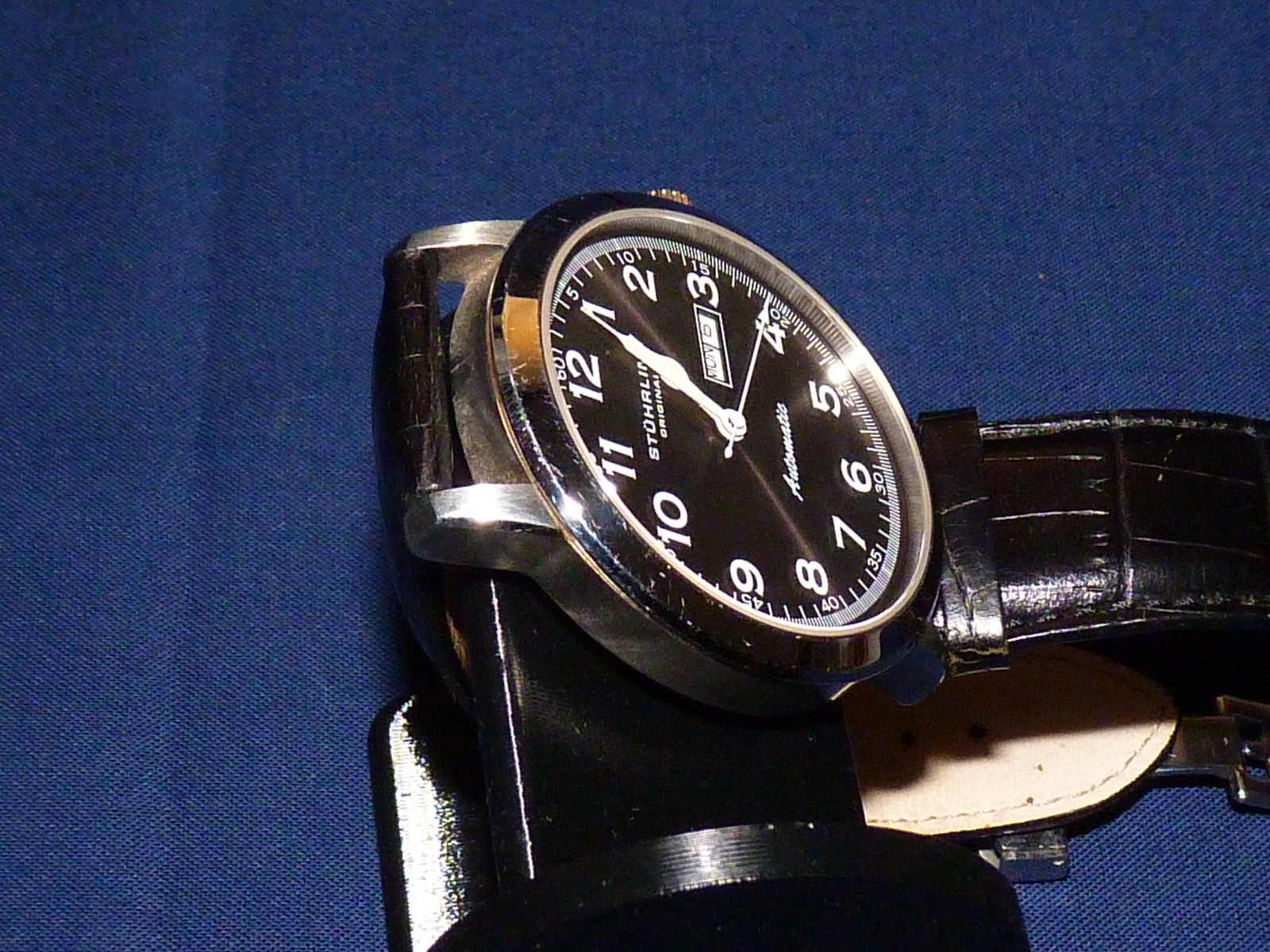 Stuhrling Original Lexus 44mm Day & Date, Charcoal Gray Dial, Black Strap, VG