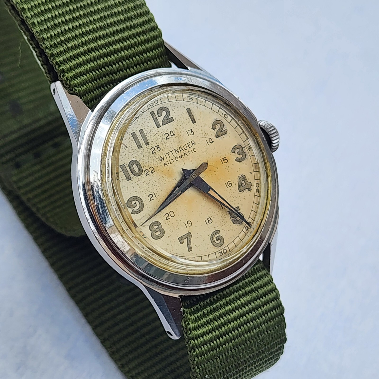 Vintage 1940’s Wittnauer Automatic Bumper WWII Military 33mm Men’s Watch