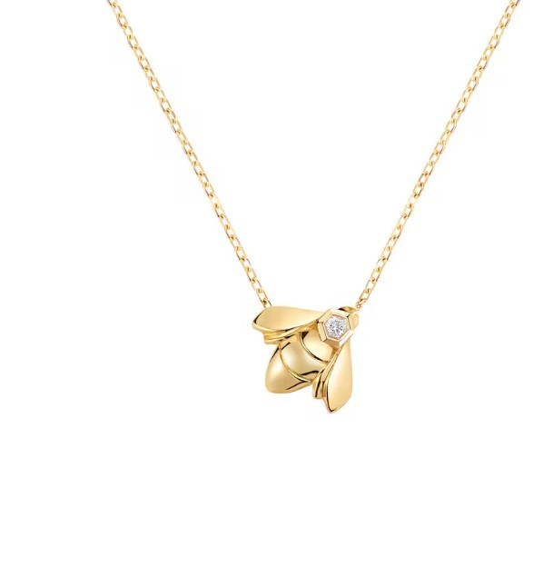 Lab Created moissanite Bee Pendant Cum Necklace 925 Sterling Silver jewelry